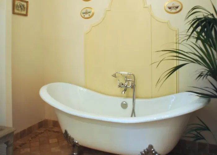 L'orangerie Du Grand Jardin Condé-sur-Seulles