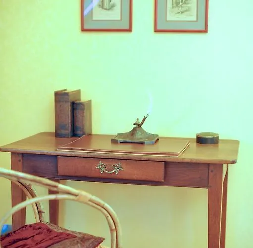 L'orangerie Du Grand Jardin *